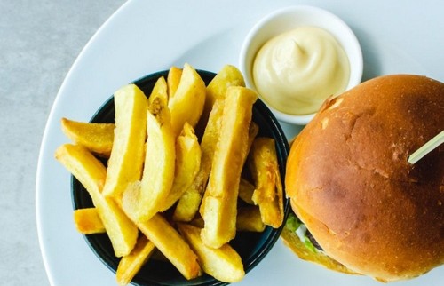 痩せるために必要なことって？食事と運動のポイント！
