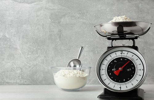 糖質と炭水化物の関係って？摂取目標量は！
