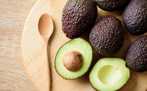 脂質の多い食べ物って？摂取方法は！
