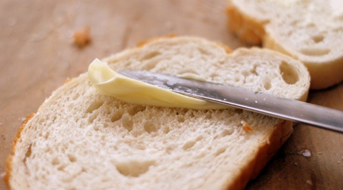 バターって何キロカロリー?体に悪いって本当!