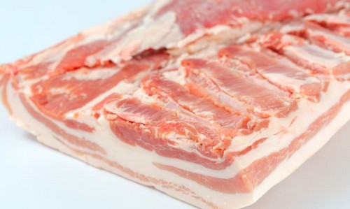 脂質の多い食べ物って？摂取方法は！
