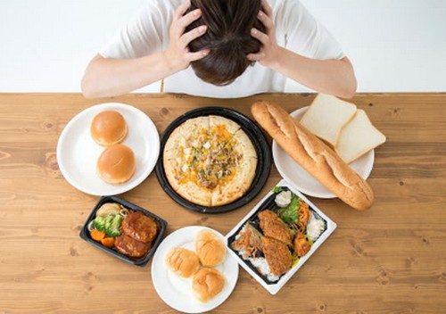 ダイエット中におやつを食べても大丈夫？食べ方のコツ！
